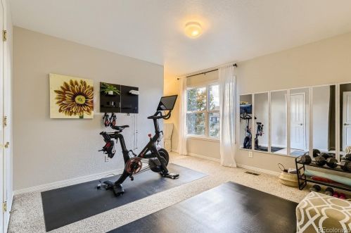 19113 Fair Dr, Aurora CO 80016-6176 exterior