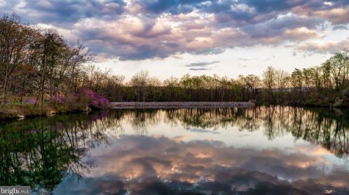 365 Prado Way, Berkeley Springs WV  25411-3264 exterior