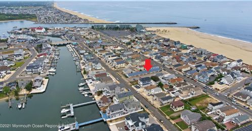 157 Ocean Ave, Point Pleasant Beach, NJ 08742-3176