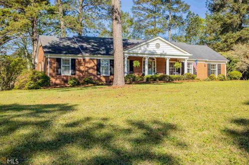 305 Johnston Dr, Thomaston, GA 30286-4063