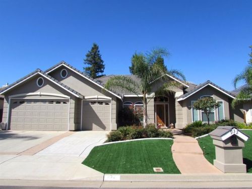 932 Cindy Ave, Clovis, CA 93611-6769