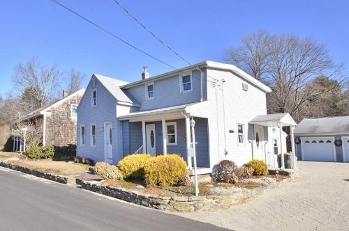 270 Whipple Ave, Burrillville, RI 02858-1025