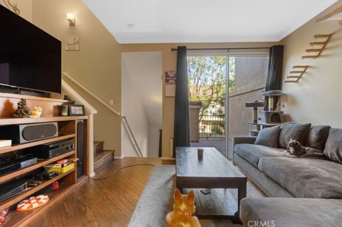1091 Positano Ave, Anaheim CA  92808-1542 exterior