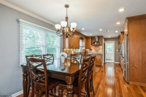 19 Cottonwood Dr, Dover NJ  07869-4707 exterior