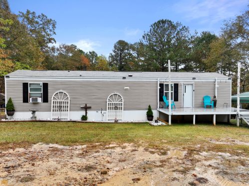 335 Easy St, Toccoa, GA 30577-8575