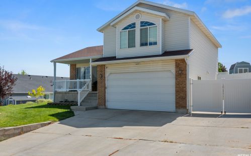5683 Discovery Dr, Taylorsville, UT 84081-8516