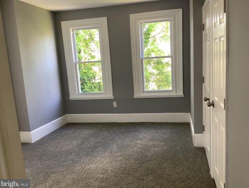 4816 10th St, Philadelphia PA  19141-3930 exterior