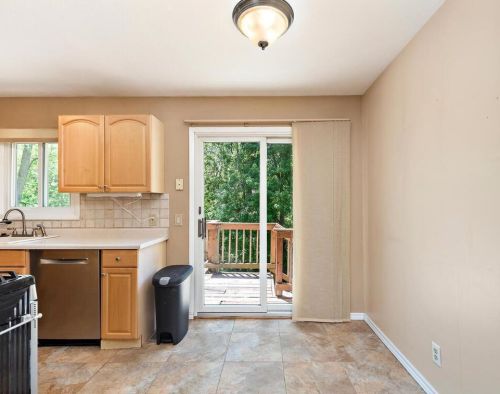 1081 2nd St, Saint Paul MN  55112-7339 exterior