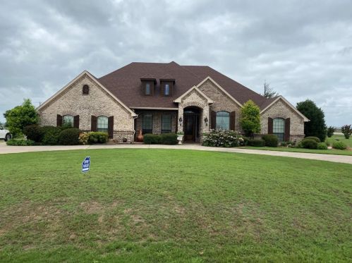 6912 Katie Corral Dr, Fort Worth, TX 76126-5484