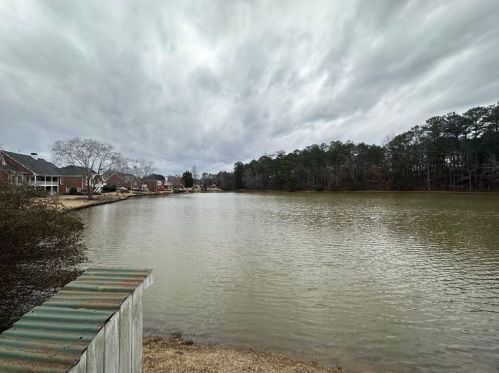 1207 Saxony Dr, Conyers GA  30013-1849 exterior