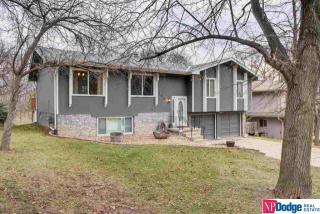 403 Kountze Memorial Dr, Bellevue, NE 68005-2522