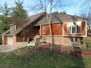 1104 Lawrence Ave, Lawrence, KS 66049-4429