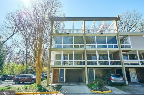 11501 Hickory Cluster, Herndon, VA 20190-3602