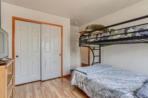 5694 Quemoy Ct, Aurora CO 80018-3133 exterior