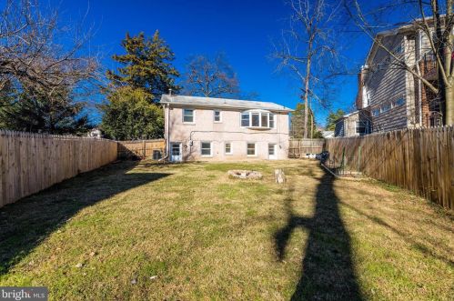 2624 2nd Rd, Arlington, VA 22201-1147
