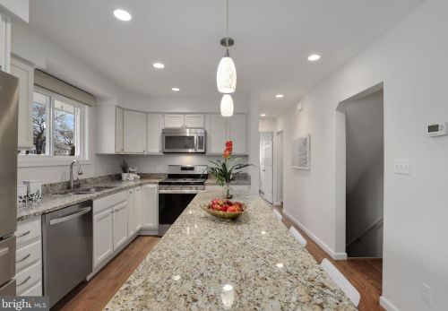 1810 Tilton Dr, Silver Spring MD 20902-4010 exterior