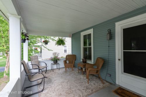315 Liberty St, Barrington Hills, IL 60118