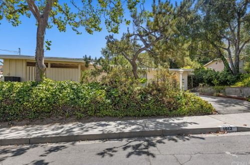1012 Camann St, Glendale, CA 91208-1122