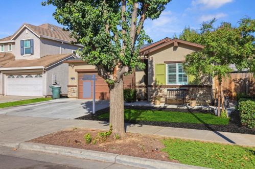 451 Jacobs Dr, Merced, CA 95348-8533