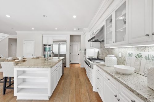24 Constantine, Irvine CA  92620-3547 exterior