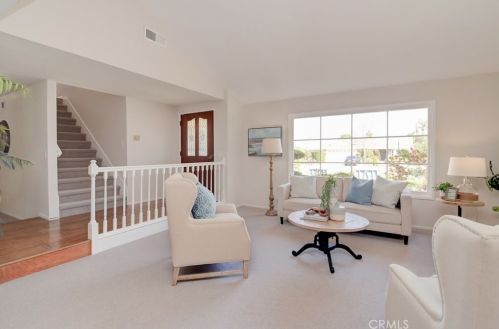 11810 Tannas Ave, Santa Ana, CA 92708-2624