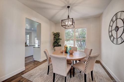 5756 Danube Cir, Aurora CO 80015-5148 exterior