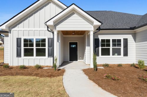 540 Adams Rd, Meansville, GA 30256-2476