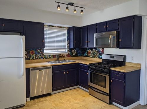 2804 Cheney Cv, Austin, TX 78745-8023
