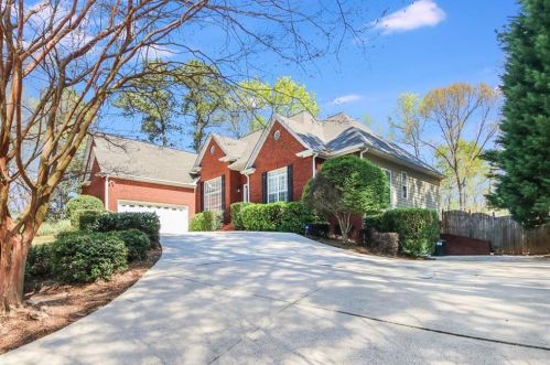 3326 Hackmatack Dr, Kennesaw, GA 30152-5873