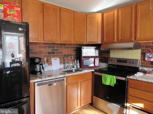 14776 Candlewood Ct, Woodbridge VA  22191-3108 exterior