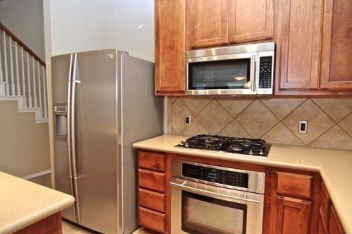 10804 Casitas Dr, Austin TX  78717-3873 exterior