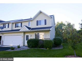 3200 Juniper Cir, Saint Paul, MN 55125-9569
