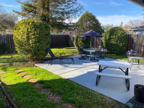 722 Ruth Dr, Concord CA  94523-1535 exterior