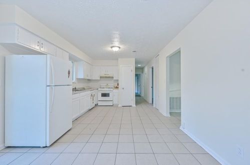 2843 Woodfield Dr, Rex GA 30273-2004 exterior