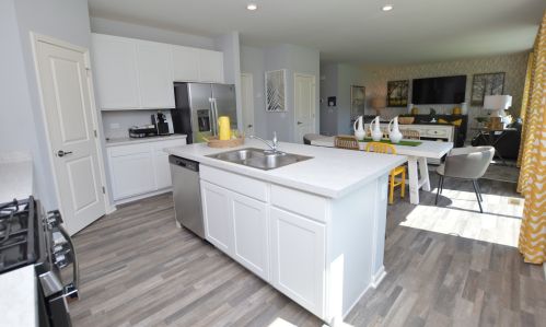 8708 Sedge Meadow Dr, Bull Valley, IL 60097-7604