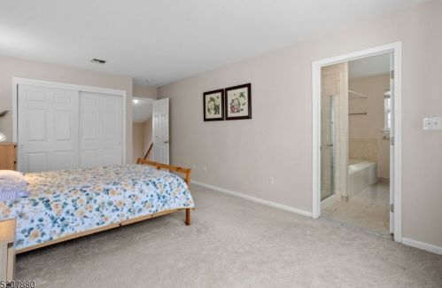 22 Grant Way, Princeton NJ  08540-1600 exterior