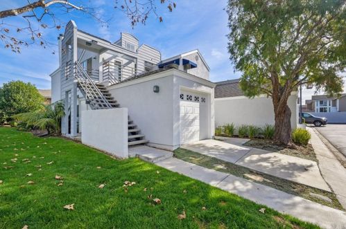 24481 Lantern Hill Dr, Dana Point, CA 92629-3705