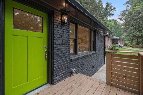 2130 Bolling Brook Dr, Atlanta GA  30311-2516 exterior