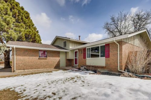 2346 Lansing St, Denver, CO 80010-1332