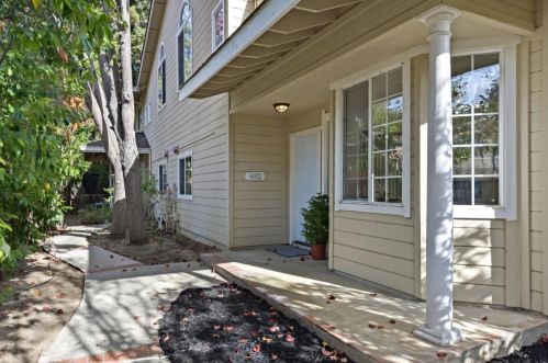 682 Willowgate St, Mountain View, CA 94043-4816