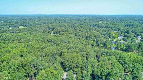 3890 Sundowner Ct, Conyers GA  30094-3870 exterior