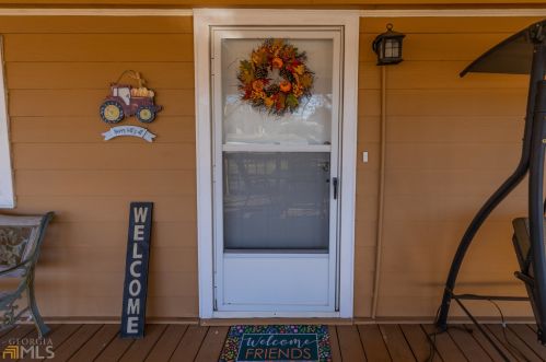 2711 Athens Hwy, Jefferson GA  30549-5845 exterior