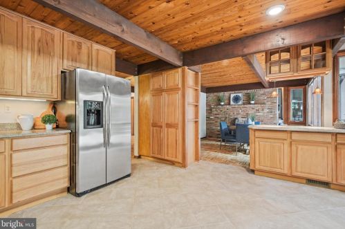 209 Bryants Nursery Rd, Silver Spring MD 20905-3840 exterior