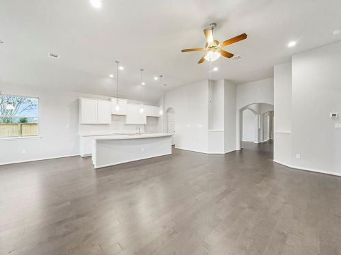 7623 Mesquite Hill Ln, Richmond TX 77469-1924 exterior