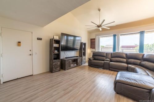 84-688 Ala Mahiku St, Nanakuli, HI