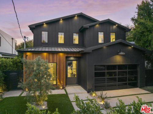15754 Morrison St, Van Nuys CA  91436-1544 exterior