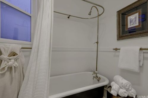508 Belvedere St, San Francisco CA  94117-4364 exterior