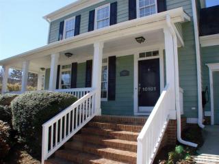 10101 Sorrills Creek Ln, Raleigh, NC 27614-7730