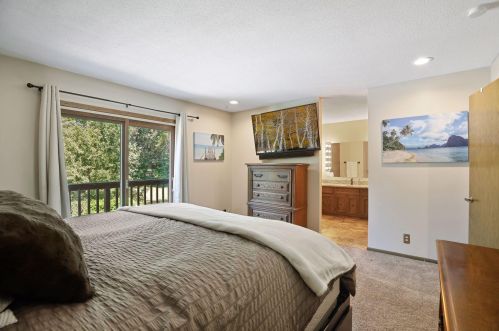 113 Hidden Meadow Rd, Saint Paul MN  55124-9743 exterior