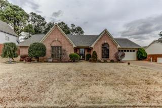 6310 Oak Walk Ln, Memphis, TN 38135-2495